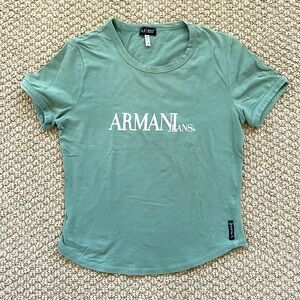 Pale green crop top tshirt, good condition